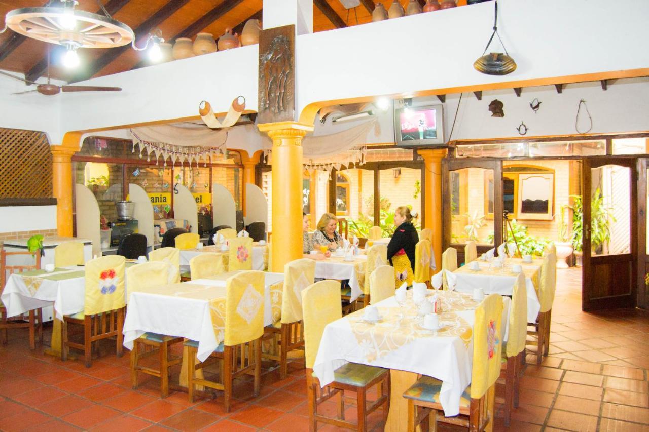 Hotel & Restaurante Guarania シウダー・デル・エステ エクステリア 写真