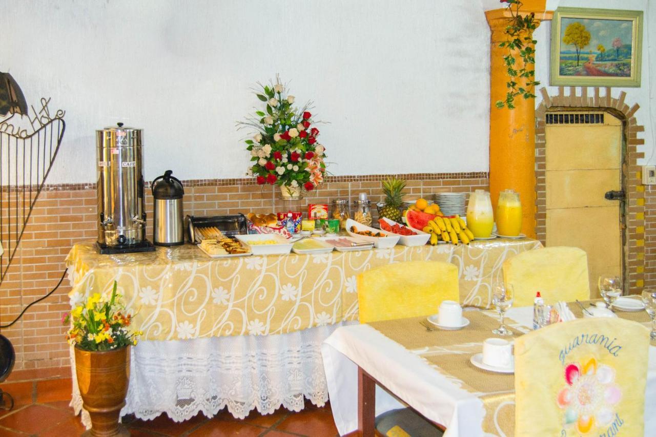 Hotel & Restaurante Guarania シウダー・デル・エステ エクステリア 写真